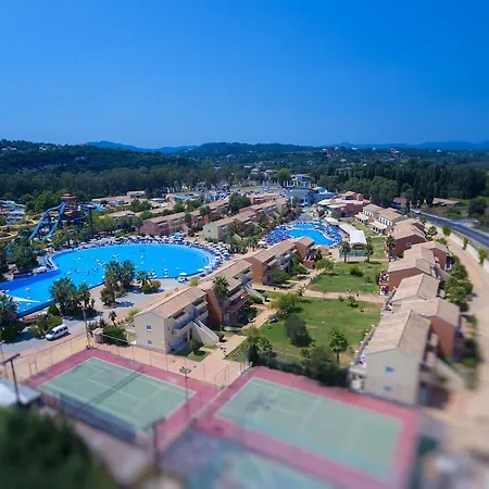 Ośrodek wypoczynkowy Aqualand 4*