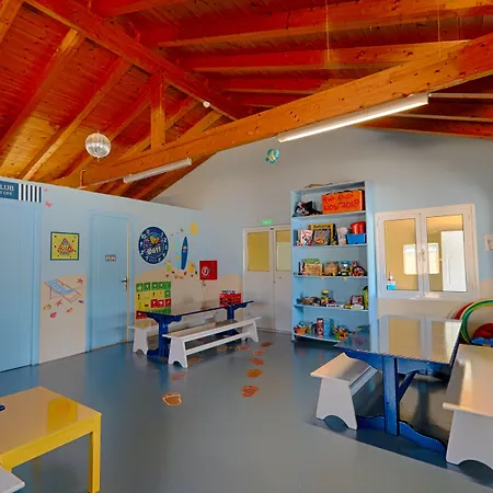 Aqualand Ośrodek wypoczynkowy 4*