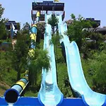 Aqualand 4*