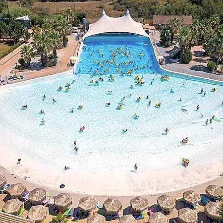 Aqualand Rezort Ágios Ioánnis