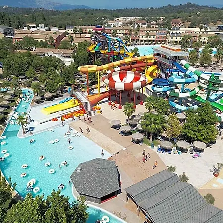 Rezort Aqualand Ágios Ioánnis
